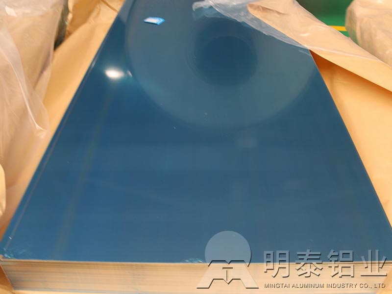 车厢用铝板厂家_5系铝合金硬度高、耐磨损，受到货车全铝车厢亲赖